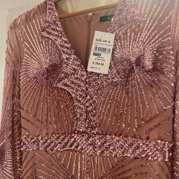 Beautiful evening gown - Picture 3 of 4